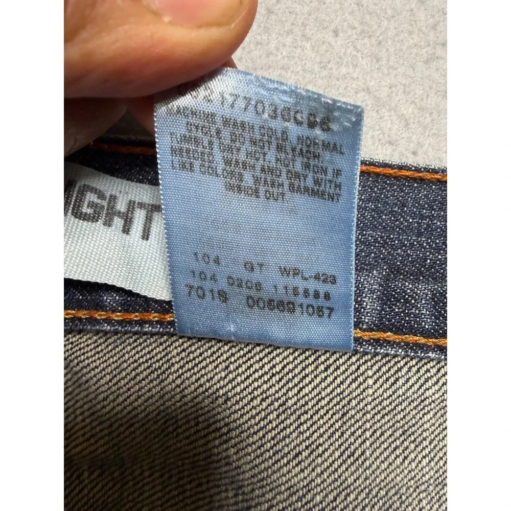 Levis levi 569